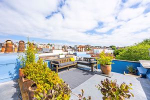 Roof Terrace- click for photo gallery